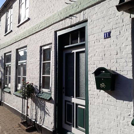 Alter Krämerladen von 1732 Friedrichstadt Exterior foto